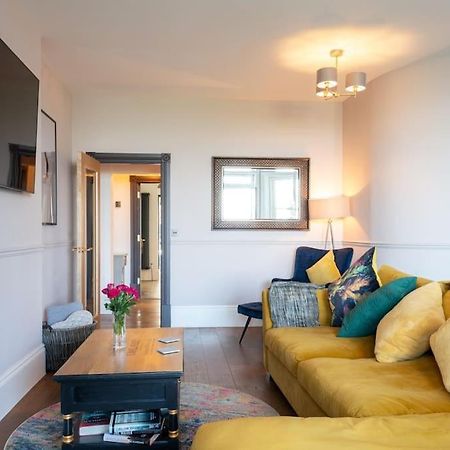 Stylish Beachfront Bolthole With Stunning Sea Views And Luxury Touches Herne Bay Eksteriør billede