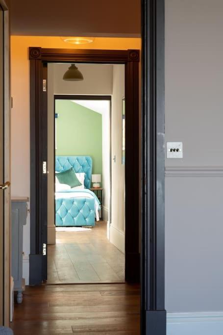 Stylish Beachfront Bolthole With Stunning Sea Views And Luxury Touches Herne Bay Eksteriør billede