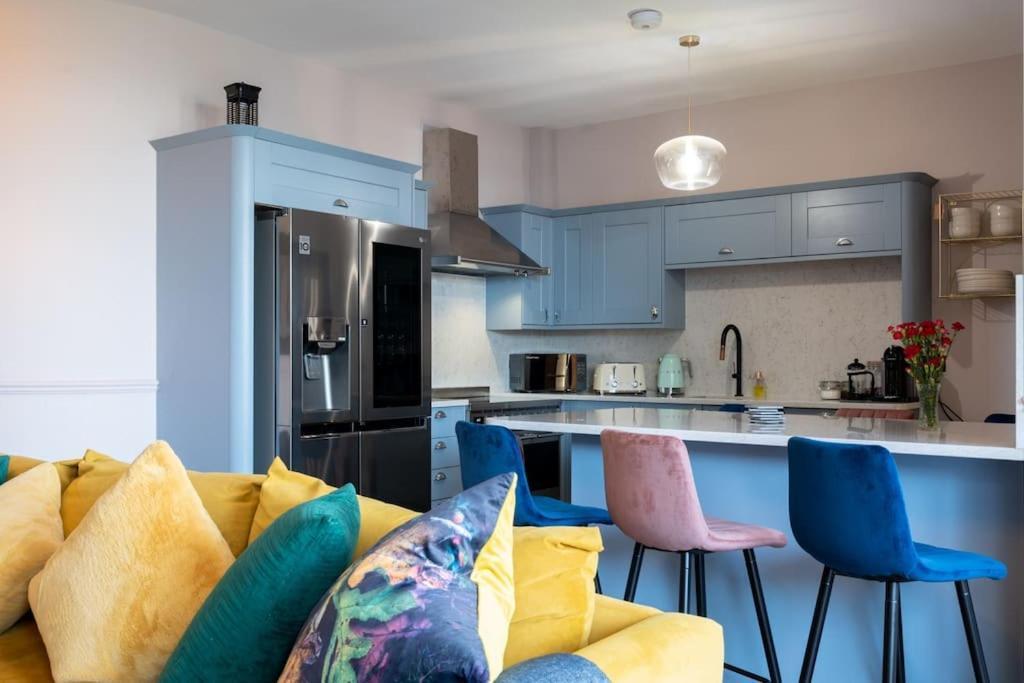 Stylish Beachfront Bolthole With Stunning Sea Views And Luxury Touches Herne Bay Eksteriør billede