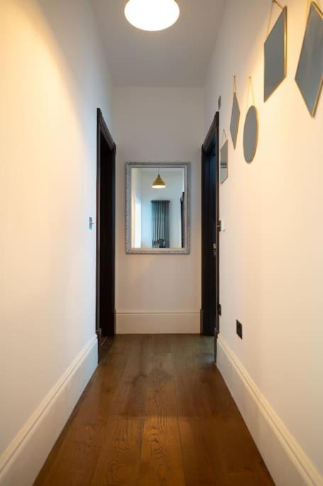 Stylish Beachfront Bolthole With Stunning Sea Views And Luxury Touches Herne Bay Eksteriør billede