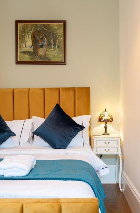 Stylish Beachfront Bolthole With Stunning Sea Views And Luxury Touches Herne Bay Eksteriør billede