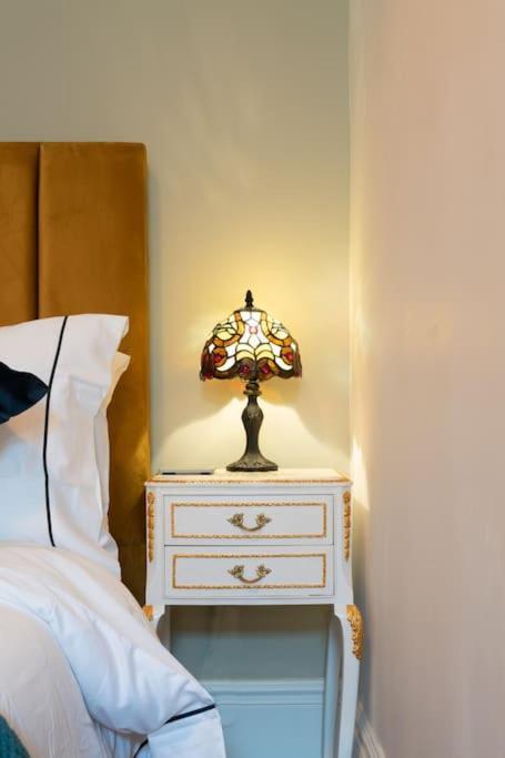 Stylish Beachfront Bolthole With Stunning Sea Views And Luxury Touches Herne Bay Eksteriør billede